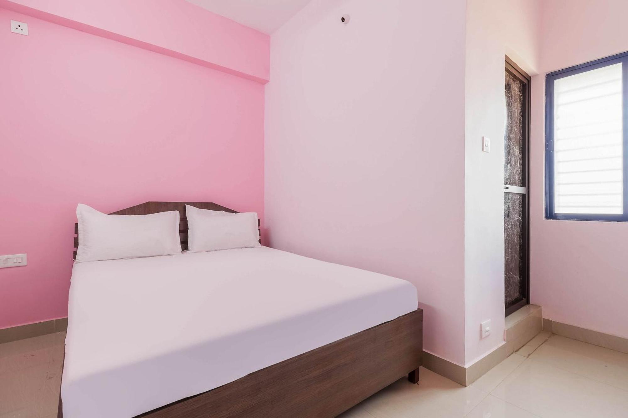 Oyo Flagship Anantha Residency Hotel มทุราย ภายนอก รูปภาพ