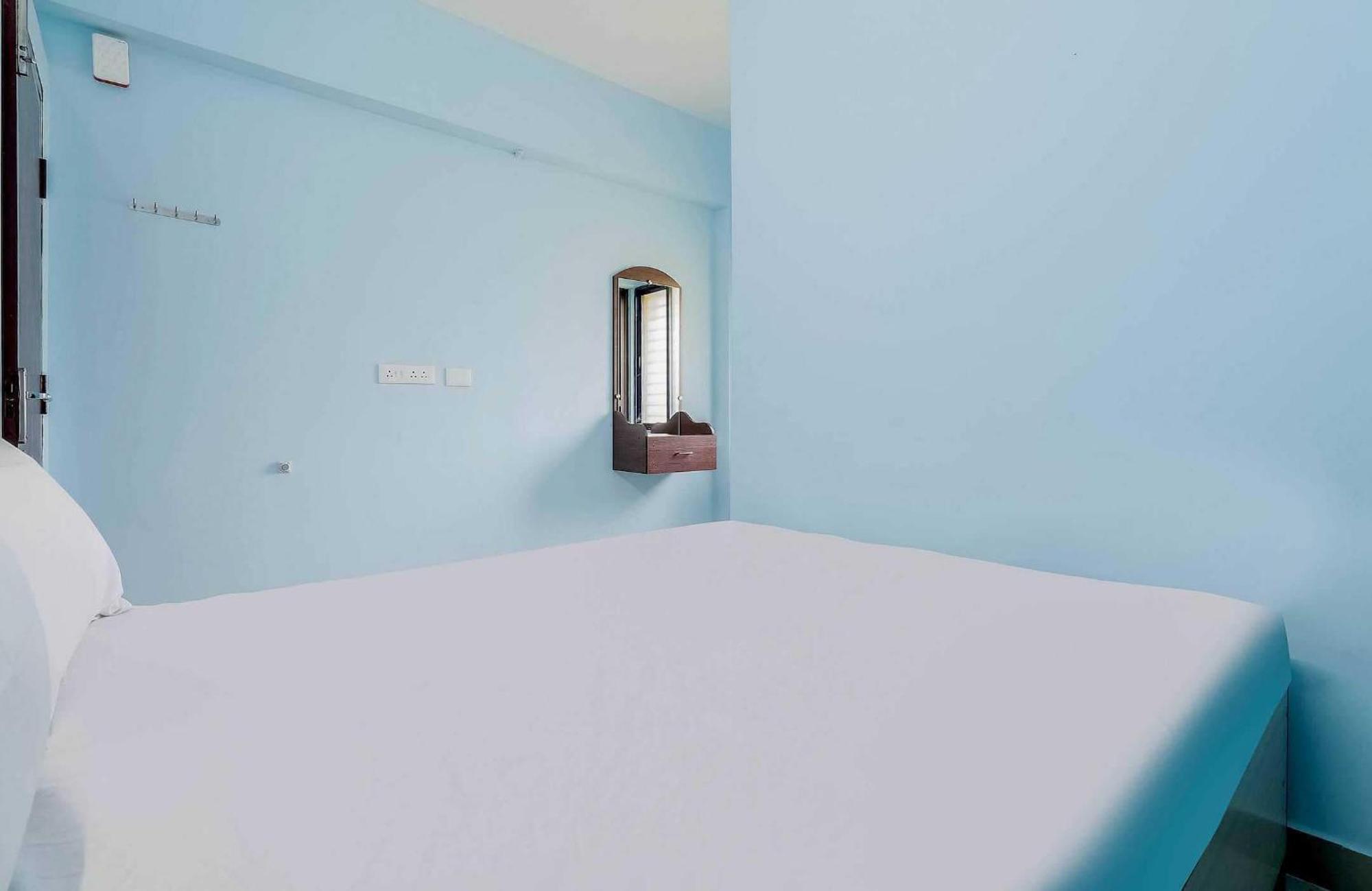 Oyo Flagship Anantha Residency Hotel มทุราย ภายนอก รูปภาพ
