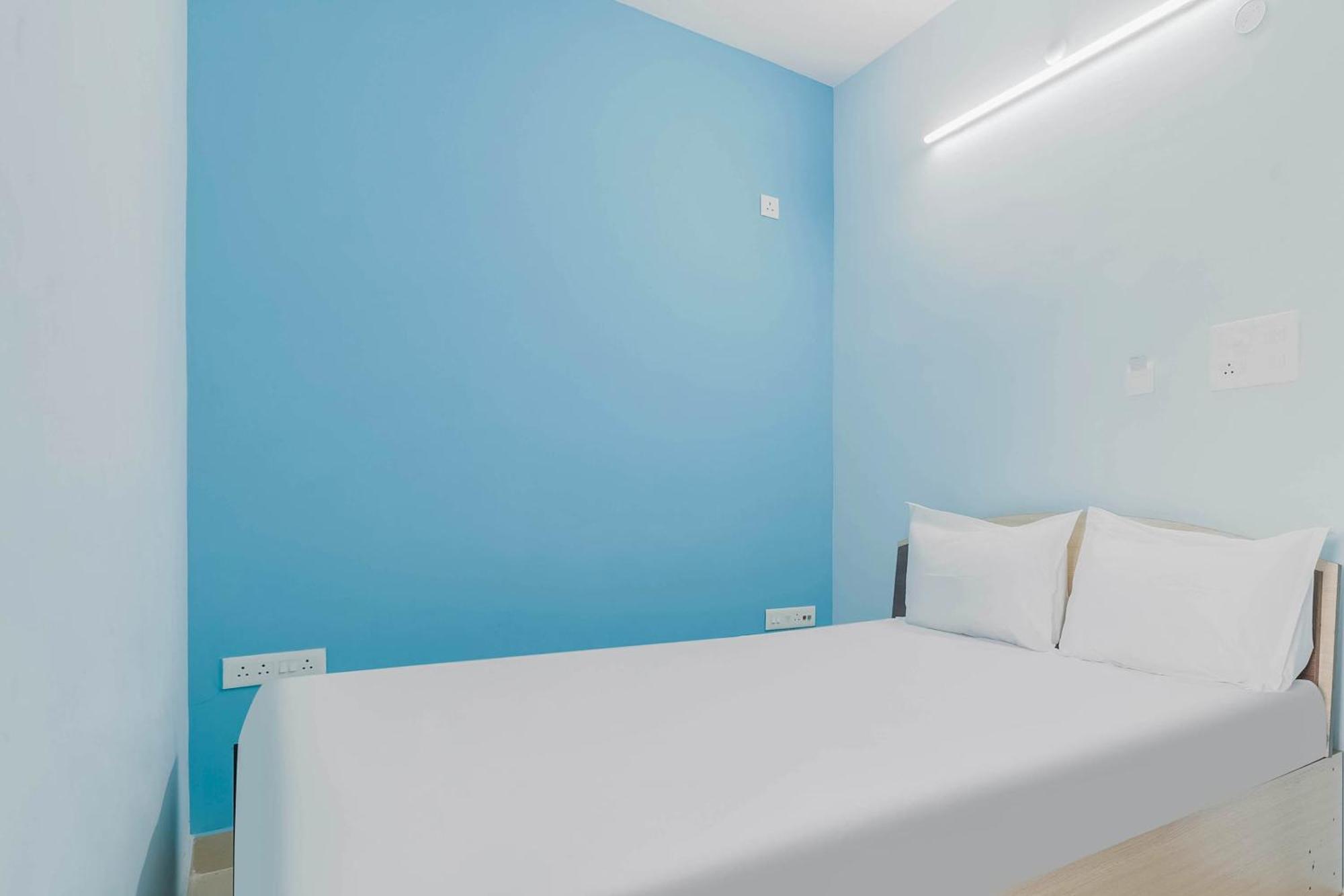 Oyo Flagship Anantha Residency Hotel มทุราย ภายนอก รูปภาพ